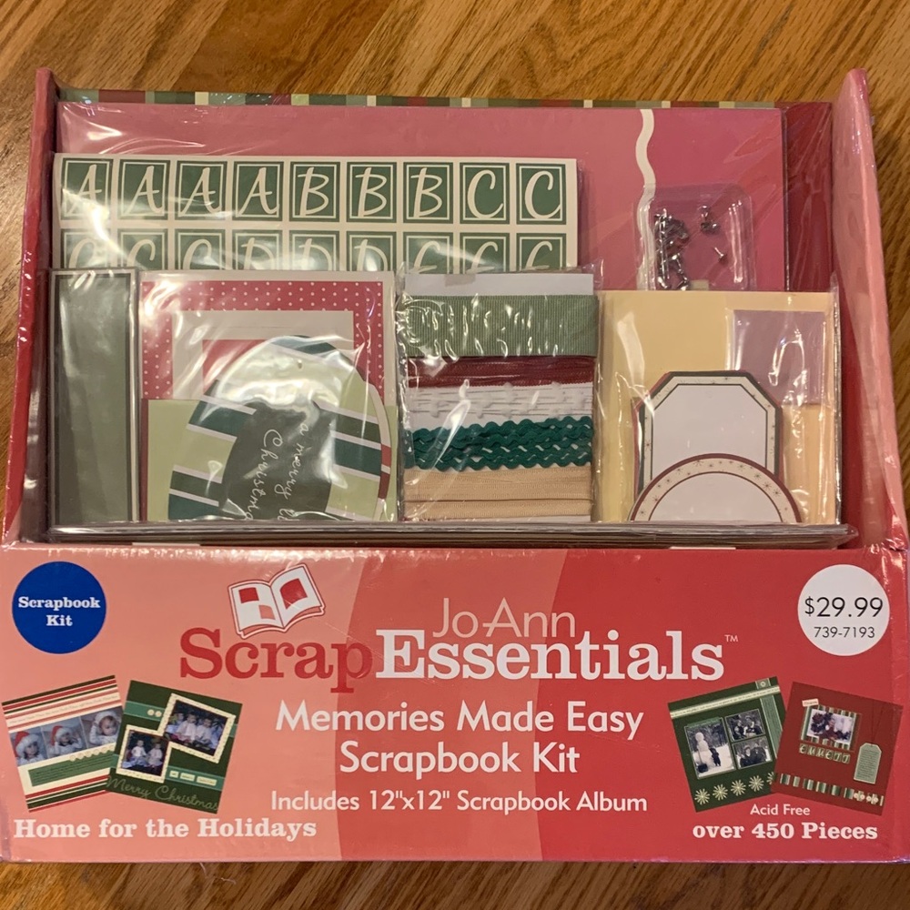 Scrap Essentials Memories Made Easy Scrapbook Kit - Red and Green